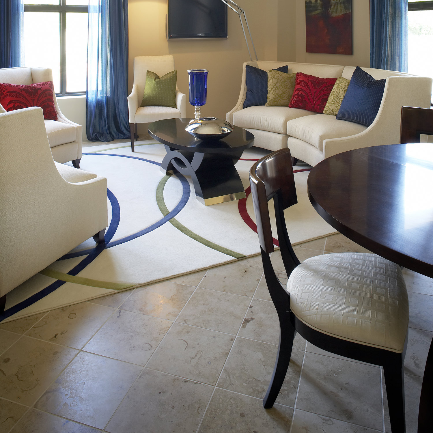 The Whitney - Contemporary Condo
